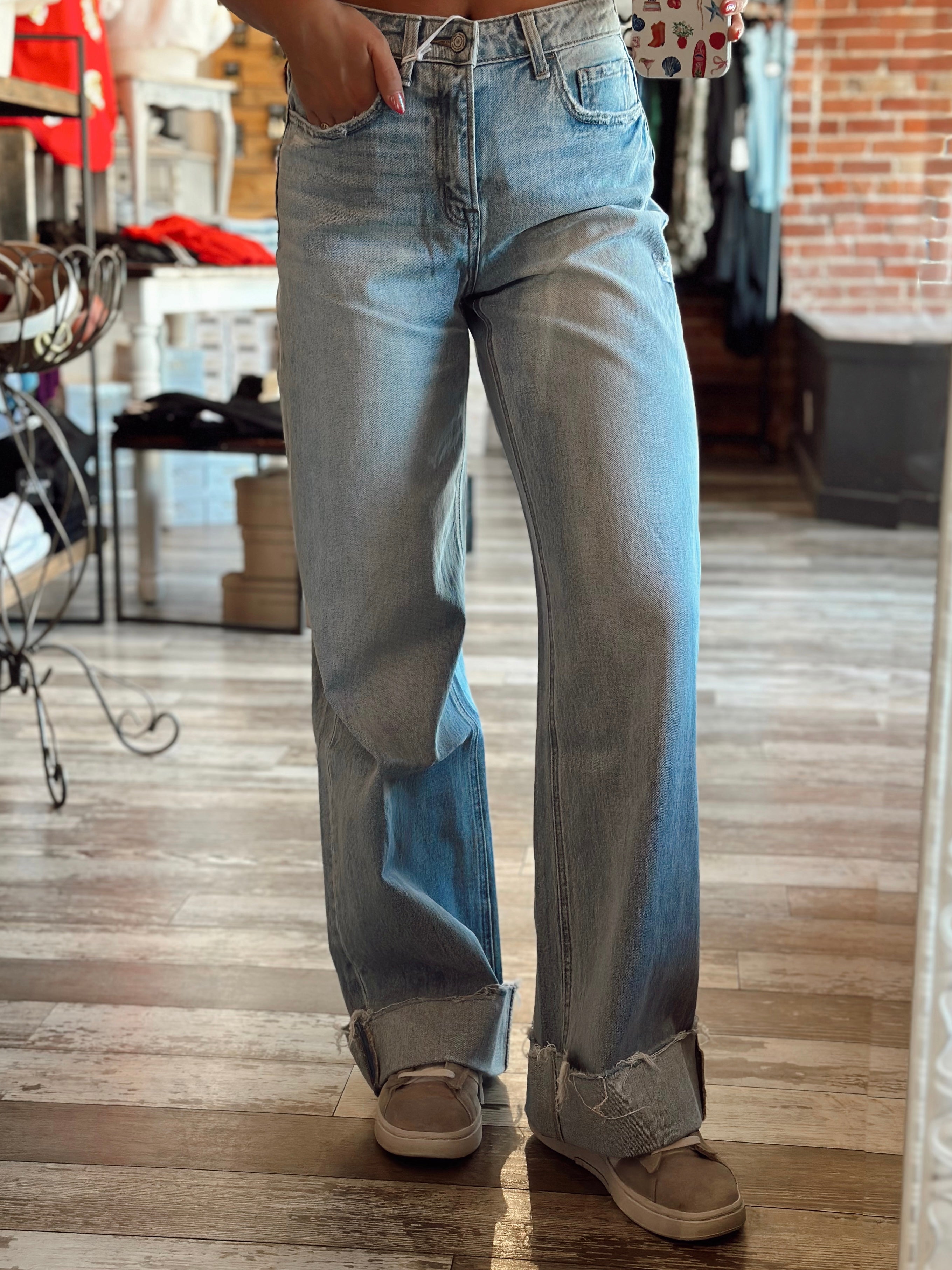 Vervet Kris Baggy Wide Leg Jeans – Willow & Main, Inc.