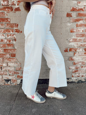 Vervet Olivia Wide Leg Cropped Jeans - White