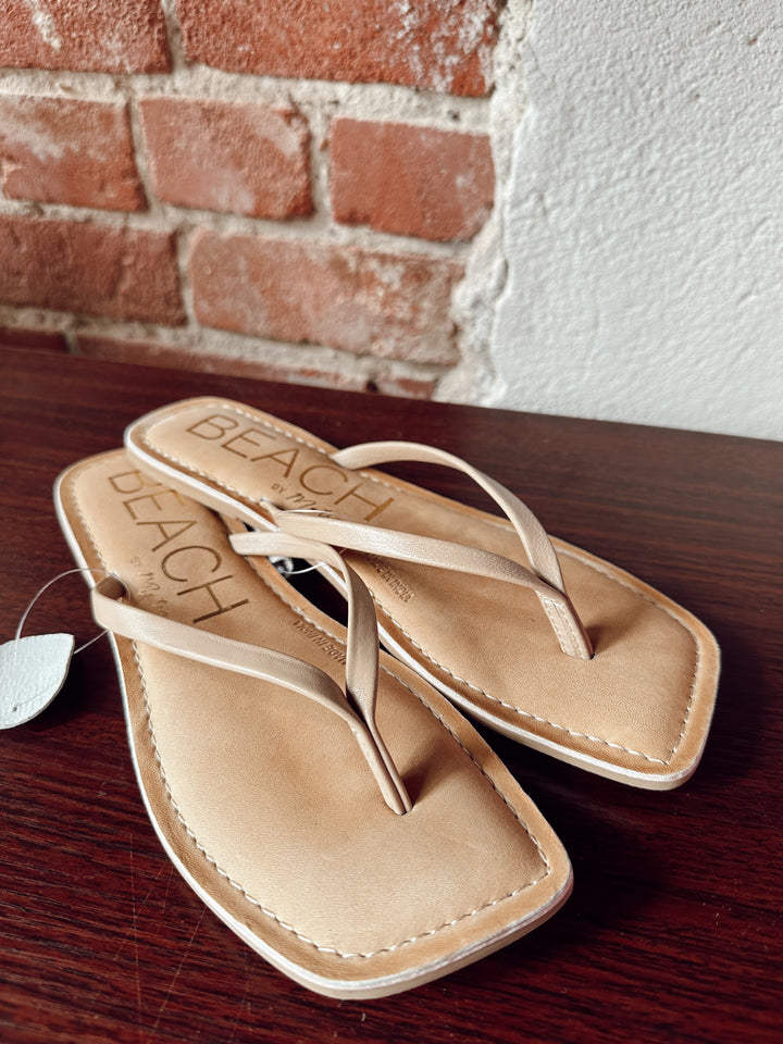 Bungalow Leather Thong Sandal