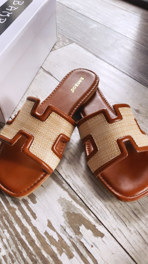 Smile Sandal