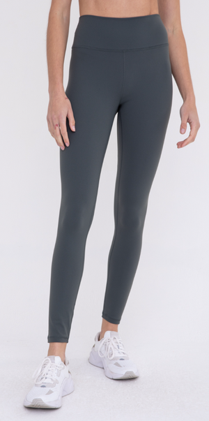 Nylon Blend Essential Leggings